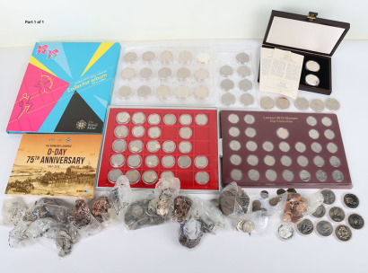 A good mixed lot of modern coinage including London 2012 Collector Album, various trays of 50pÕs, £2