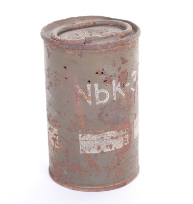 WEHRMACHT SMOKE CANNISTER &ldquo;NBK-39 B&rdquo;, AS USED ON PANZERS - 2