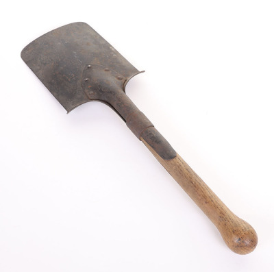 WW2 GERMAN WEHRMACHT COMBAT SHOVEL - 2