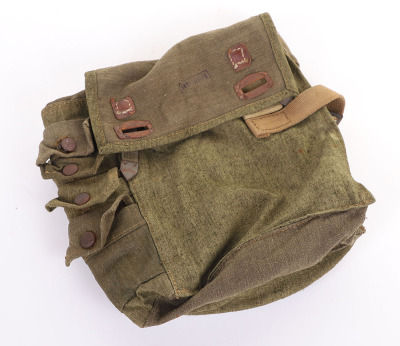 WW2 GERMAN WEHRMACHT PIONEER BAG FOR 3KG CHARGE, GAS MASK & 4 AMMO CLIPS - 2