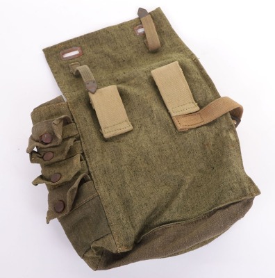 WW2 GERMAN WEHRMACHT PIONEER BAG FOR 3KG CHARGE, GAS MASK & 4 AMMO CLIPS - 3