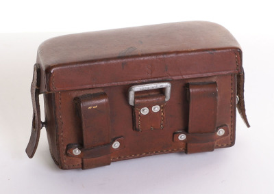 WW2 GERMAN WEHRMACHT MEDIC POUCH - 2