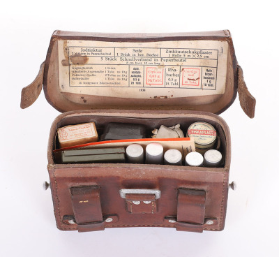 WW2 GERMAN WEHRMACHT MEDIC POUCH - 3