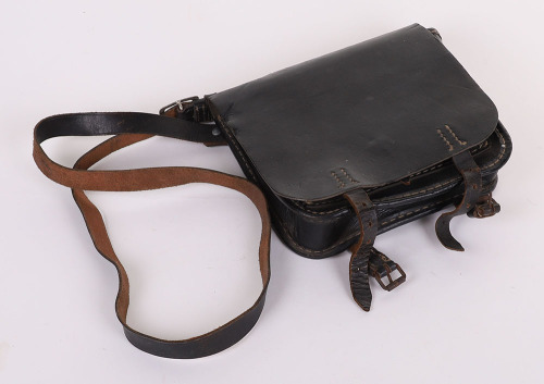 WW2 GERMAN WEHRMACHT PIONEERS BLACK ERSATZ LEATHER TOOL KIT POUCH W/ SHOULDER STRAP