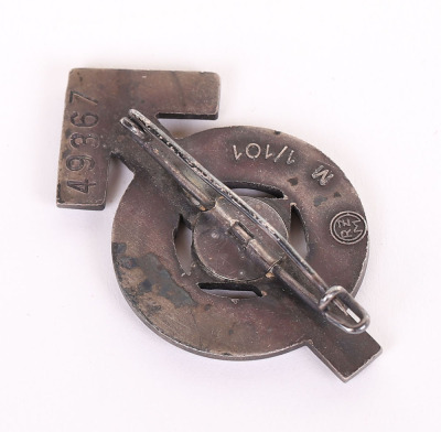 HITLER YOUTH PROFECIENCY PIN - 7