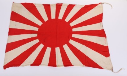 WW2 JAPANESE RISING SUN (NAVAL) BATTLE FLAG