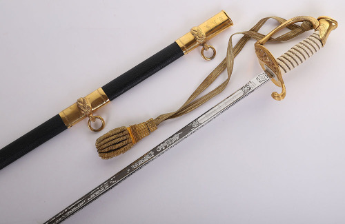 US NAVAL OFFICERS SWORD