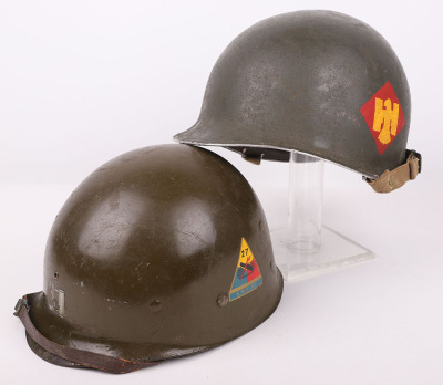 WW2 AMERICAN M1 STEEL COMBAT HELMET WITH ORIGINAL PAINTED DIVISIONAL INSIGNIA OF THE 45TH (THUNDERBIRD) INFANTRY DIVISION - 10