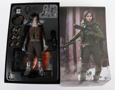 Star Wars Hot Toys Jyn Erso Action Figure - 3