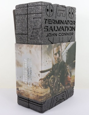 Terminator Salvation John Connor Hot Toys Collector&rsquo;s Edition Action Figure - 4