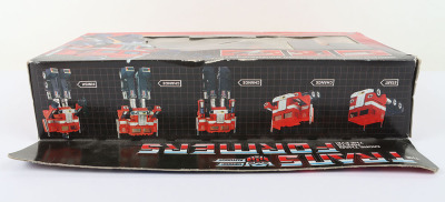 Boxed Hasbro G1 Transformers Autobot Commander Optimus Prime - 6