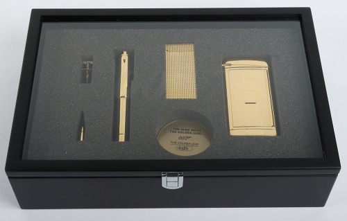 James Bond The Man With The Golden Gun 007 The Golden Gun Limited Edition Prop Replica