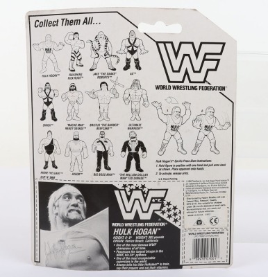 Hulk Hogan series 1 WWF Wrestling figure by Hasbro - 2