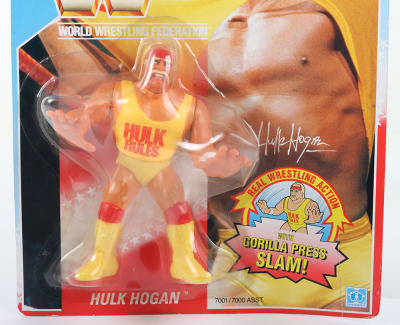 Hulk Hogan series 1 WWF Wrestling figure by Hasbro - 3