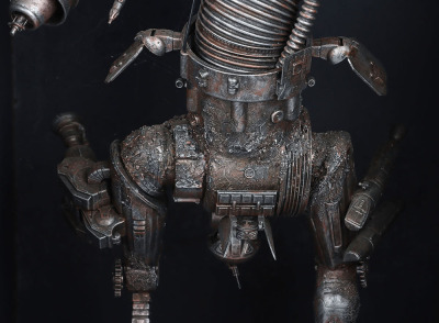 Fantasy Figure, created by Martin Astles, in wooden case - 4
