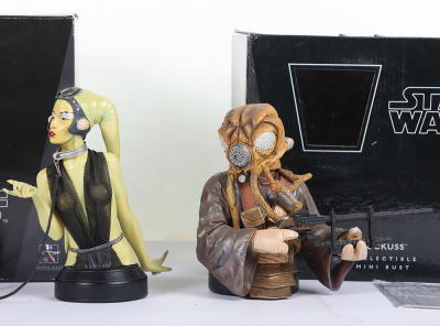 Two Star Wars Gentle Giant Mini Busts - 2