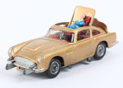 Corgi Toys 261 James Bond Aston Martin D.B.5 from the Film &ldquo;Goldfinger&rdquo; - 4
