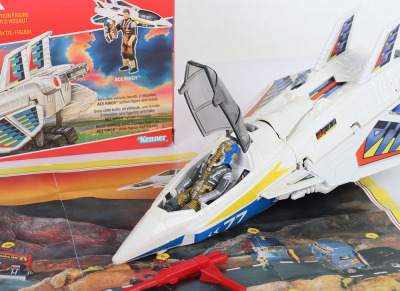 Kenner Mask Meteor Stunt Jet Flying Pod and Mobile Tank - 5