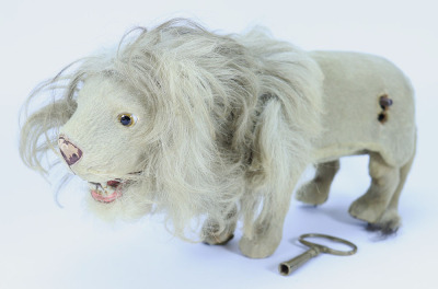 A Roullet and Decamps pouncing Lion mechanical toy, French 1880s-90s, - 2