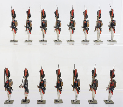 Lucotte Napoleonic First Empire Grenadiers of the Old Guard at attention - 2