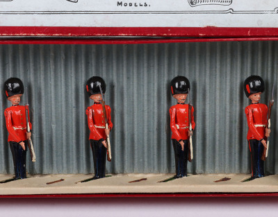 Britains set 205, Coldstream Guards at present - 3