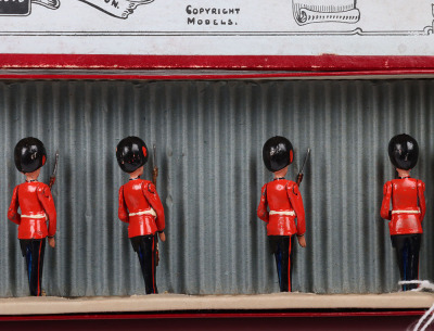 Britains set 205, Coldstream Guards at present - 6