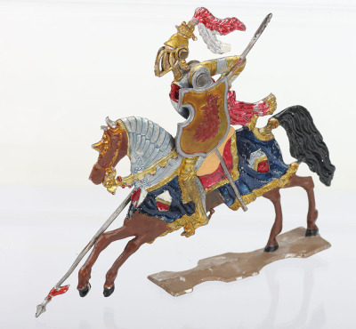 Besold 85mm size flat mounted Knight - 2