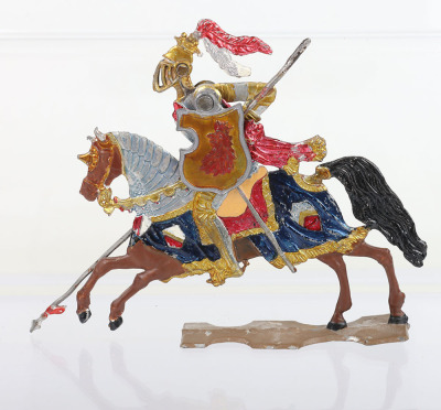 Besold 85mm size flat mounted Knight - 5