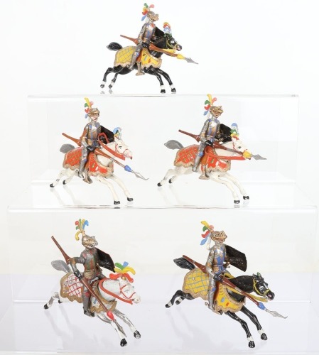 Heyde 70mm size Knights at the gallop
