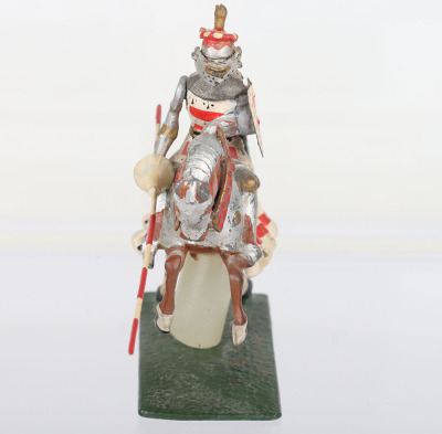 Courtenay mounted Knight H1 titling indecipherable - 2