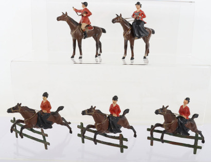 Five Heyde 56mm Hunting series figures, circa 1930