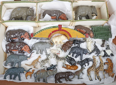 Britains Zoo animals including box set 4Z, 1930 - 5