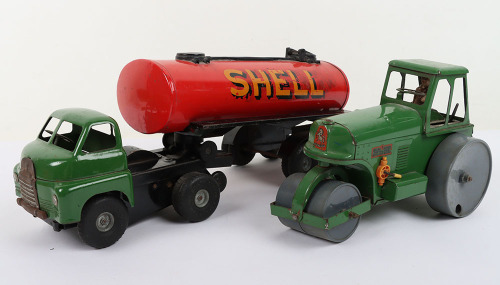 Two Tri-ang Minic Tinplate Models