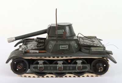 Gescha (German) Tinplate clockwork Tank - 3