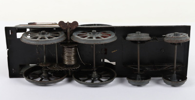 Gunthermann Tinplate Clockwork Floor Locomotive - 5