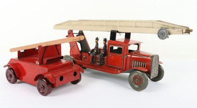 Mettoy (England) Tinplate Fire Engine