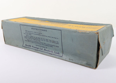 Boxed Sutcliffe clockwork tinplate model Destroyer Grenville, 1930s - 9