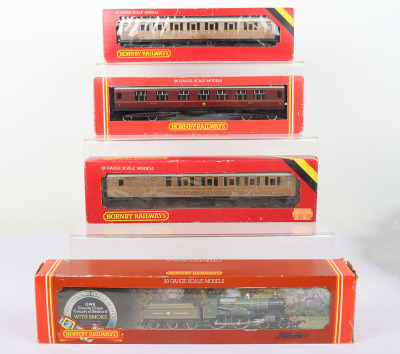 Hornby 00 gauge locomotives and other pieces - 3