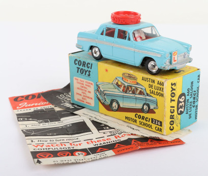 Corgi Toys 236 Austin A60 De Luxe Saloon Corgi Motor School