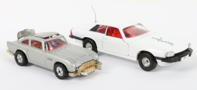 Corgi Toys 270 James Bond Aston Martin D.B.5 - 3