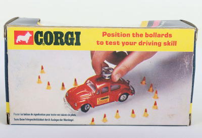 Corgi 400 Volkswagen 1300 Beetle Motor School Car German Export Issue - 2