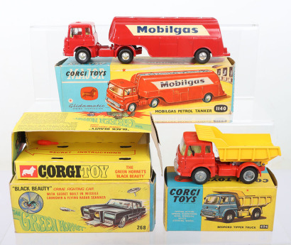 Corgi boxed 1140 Mobilgas Petrol Tanker