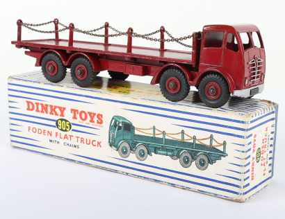 Dinky Supertoys 905 Foden Flat Truck with chains