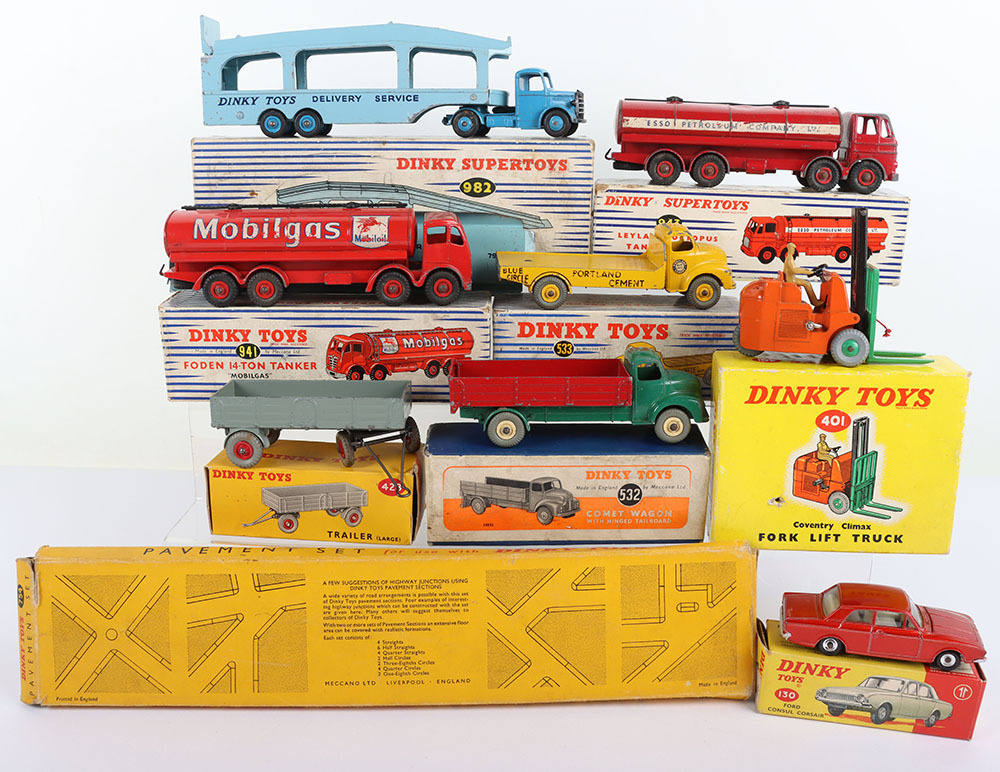 dinky.no299.ポスト、オフィス、セット，1958年製 Nine Boxed Vintage Dinky Toys