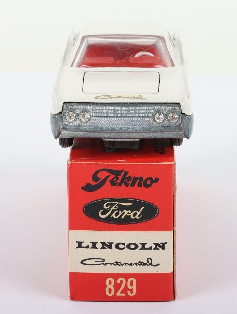 Tekno (Denmark) 829 Lincoln Continental