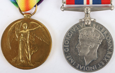 Great War Royal Army Medical Corps Military Cross Medal Group of Eight to a Lieutenant Colonel who was Killed in Action on the Hospital Ship H.M.H.S. Newfoundland When She Was Attacked and Sunk by the Luftwaffe off the Coast of Salerno in September 1943 - 6