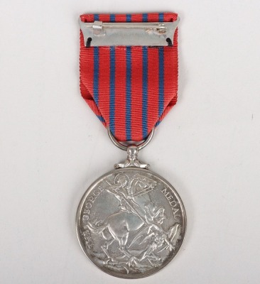 Elizabeth II Cased Specimen George Medal - 5