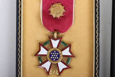 WW2 Issue United States Legion of Merit Officer Class Medal - 3