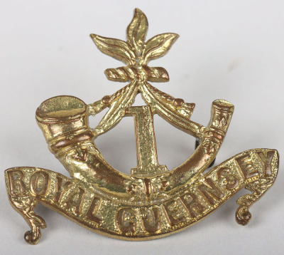 Channel Islands 1st Royal Guernsey Militia Officers Cap Badge