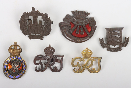 Grouping of British Officers Badges